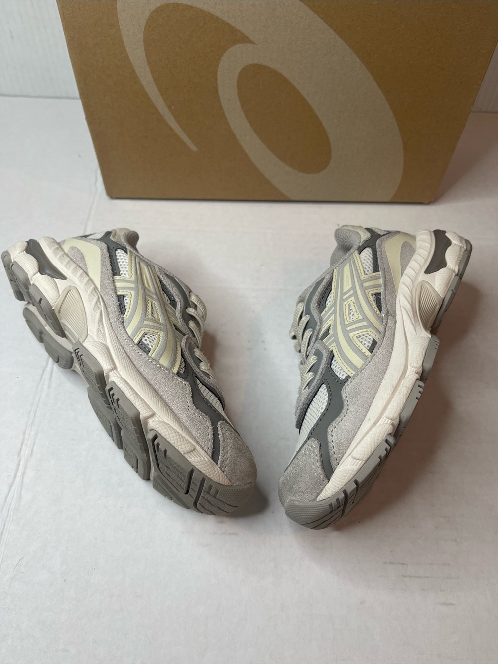 Toddler ASICS - Picture 2 of 9